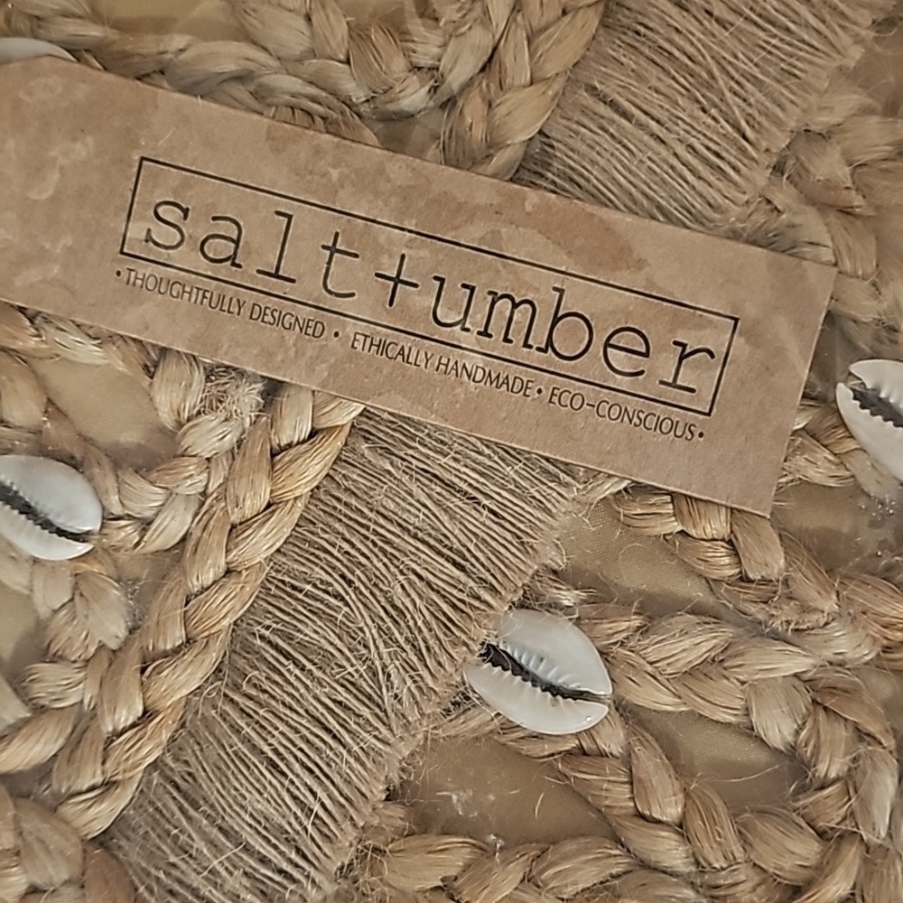 BEACHLY X SALT + UMBER - ISLA JUTE SEASHELL TOTE - Picture 7 of 9